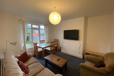 4 bed house, Brentbridge Road, Fallowfield, Manchester, M146AS - Image 2