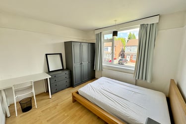 4 bed house, Homestead Crescent, Didsbury, Manchester, M191GL - Image 4