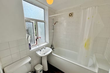 4 bed house, Homestead Crescent, Didsbury, Manchester, M191GL - Image 6