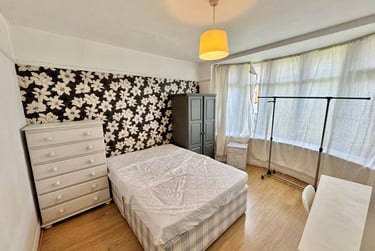 4 bed house, Homestead Crescent, Didsbury, Manchester, M191GL - Image 9