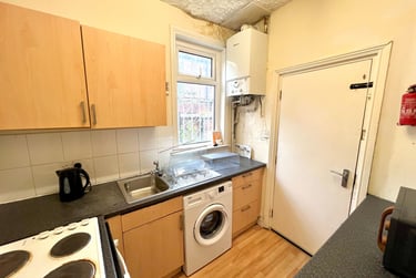 3 bed house, Redruth Street, Rusholme, Manchester, M147PX - Image 3