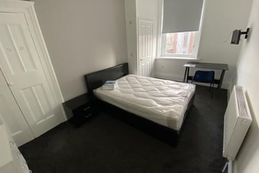 5 bed house, Salford, Pendleton, M67HL - Image 8