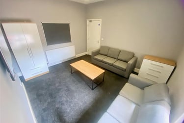 7 bed house, Crescent, Castlefield, Salford, M54PF - Image 3