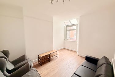 4 bed house, Kingswood Road, Fallowfield, Manchester, M146RZ - Image 2