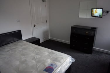 5 bed house, Salford, Langworthy, M67FX - Image 9