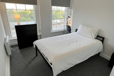 1 bed house, 32 Crescent, Castlefield, Salford, M54PF - Image 1