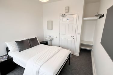 1 bed house, 32 Crescent, Castlefield, Salford, M54PF - Image 2