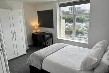 1 bed house, 32 Crescent, Castlefield, Salford, M54PF - Image 1