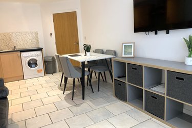 2 bed flat, Laureate House, Uphill, Lincoln, LN13DP - Image 2