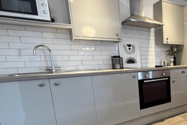 1 bed flat, Flat 3, 70 High Street, St Catherines, Lincoln, LN58FB - Image 2