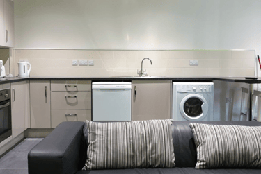 3 bed flat, 72 Rasen Lane, Uphill, Lincoln, LN13HD - Image 2