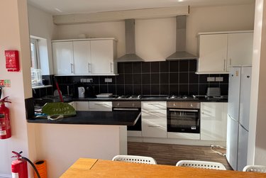 6 bed house, 50 Clifford Street, Radford, Nottingham, NG73GU - Image 3