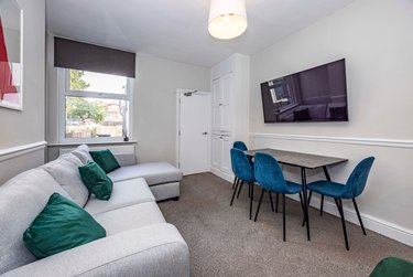 4 bed house, Beeston, Nottingham, NG92BW - Image 4