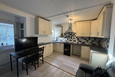 4 bed house, 91 Beeston Road, Dunkirk, Nottingham, NG72JQ - Image 2