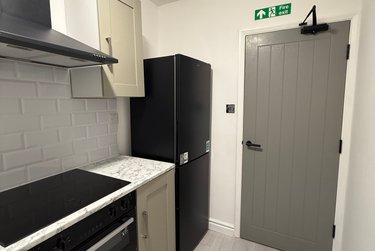 2 bed house, 18 Birkin Avenue, Radford, Nottingham, NG75AF - Image 3