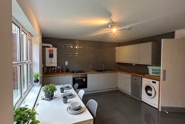 6 bed house, Denison Street, Radford, Nottingham, NG73PH - Image 11