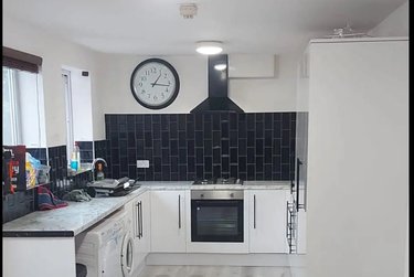 6 bed house, 10 Arthur Avenue, Lenton, Nottingham, NG72EL - Image 2