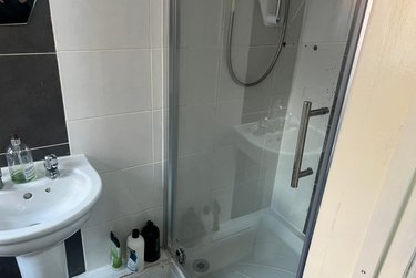 6 bed house, 70 Derby Grove, Radford, Nottingham, NG71PF - Image 11