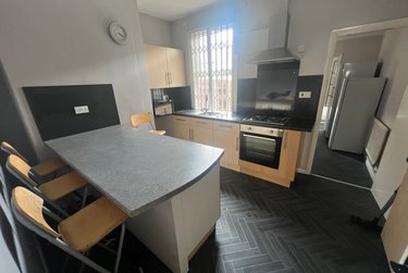 4 bed house, 3 Palin Street, Radford, Nottingham, NG75AD - Image 1