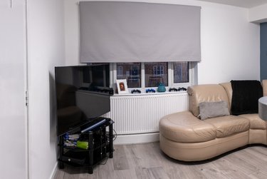 4 bed flat, Denison Street, Radford, Nottingham, NG73PH - Image 1