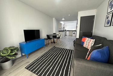 2 bed house, Chelmsford Street, City Centre, Lincoln, LN57BX - Image 1