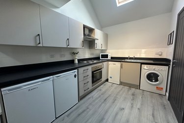 2 bed house, Chelmsford Street, City Centre, Lincoln, LN57BX - Image 3