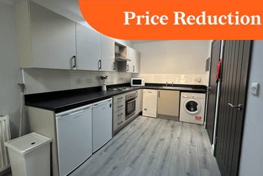 2 bed flat, Chelmsford Street, City Centre, Lincoln, LN57BX - Image 1