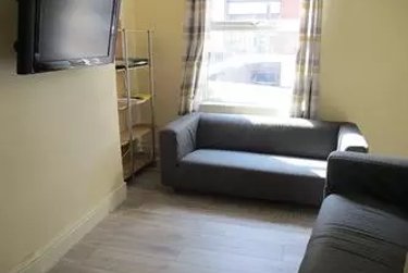 4 bed house, 5 Priory Street, Dunkirk, Nottingham, NG72NX - Image 3
