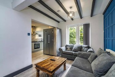 6 bed house, 102 Beeston Road, Dunkirk, Nottingham, NG72JP - Image 1