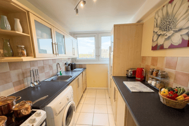 2 bed flat, 620 Victoria Centre, Hockley, Nottingham, NG13PD - Image 7