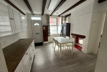 4 bed house, 5 Priory Street, Dunkirk, Nottingham, NG72NX - Image 3