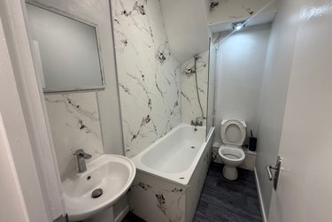 6 bed house, 11 Frederick Grove, Lenton, Nottingham, NG71SG - Image 5