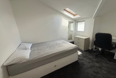 6 bed house, 11 Frederick Grove, Lenton, Nottingham, NG71SG - Image 11