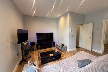 2 bed flat, 86 North Sherwood Street, Arboretum, Nottingham, NG14EE - Image 3