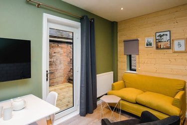 3 bed flat, Flat B, 25 Lister Gate, Lace Market, Nottingham, NG17DE - Image 1