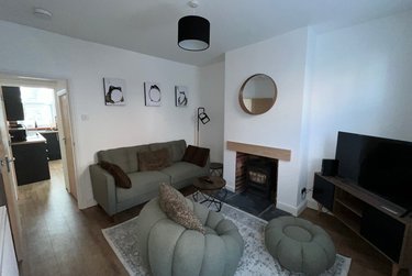 2 bed house, 5 Victoria Terrace, West End, Lincoln, LN11HZ - Image 1