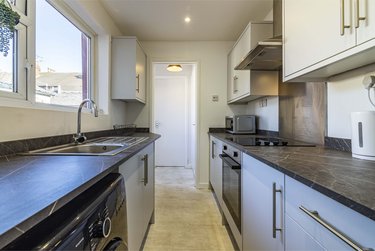 2 bed house, 78 Kirkby Street, St Catherines, Lincoln, LN57TT - Image 3