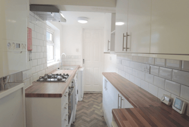 6 bed house, 14 St. Andrews Street, City Centre, Lincoln, LN57NE - Image 3