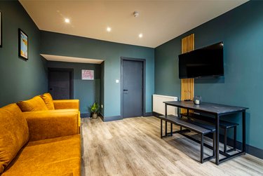 5 bed house, 80 Ripon Street, City Centre, Lincoln, LN57NQ - Image 2