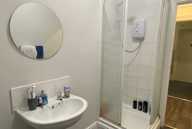 6 bed house, 5 Portland Street, City Centre, Lincoln, LN57JZ - Image 10