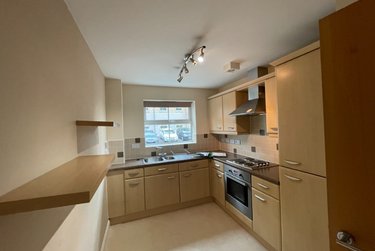 2 bed flat, 81 Riverside Drive, City Centre, Lincoln, LN57PB - Image 2