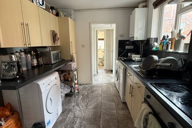 4 bed house, 55 Teversal Avenue, Radford, Nottingham, NG71PX - Image 2