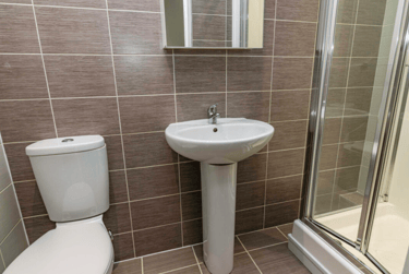 3 bed flat, 72 Rasen Lane, Uphill, Lincoln, LN13HD - Image 3