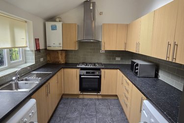 7 bed house, 112 Lenton Boulevard, Radford, Nottingham, NG72BZ - Image 3