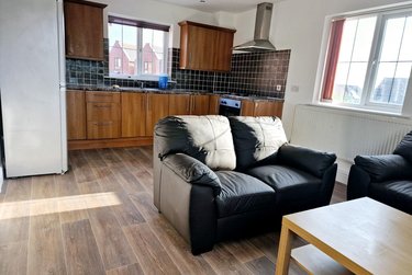 2 bed flat, Bawas Place, Radford, Nottingham, NG73LN - Image 8
