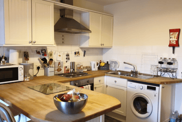 2 bed flat, 2c Avondale Street, City Centre, Lincoln, LN25BL - Image 1