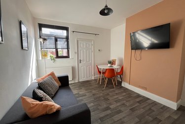 3 bed house, 7 Henry Street, St Catherines, Lincoln, LN57XF - Image 1