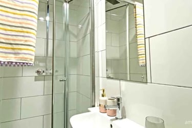 Studio Plus - Image 5