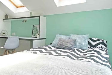 Double Deluxe - Image 1