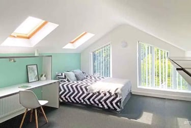 Double Superior - Image 1